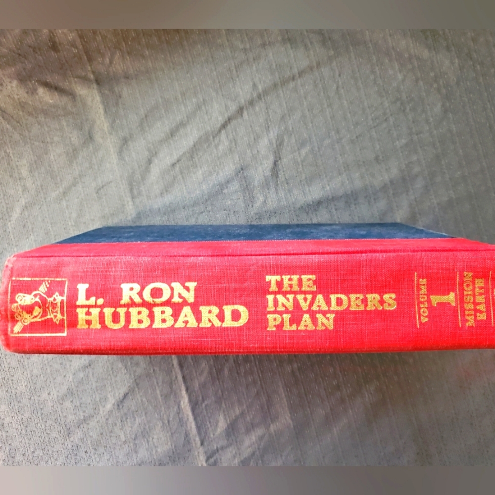 ORIGINAL VINTAGE DATE STAMPED L. RON HUBBARD SCI FI NOVEL BOOK